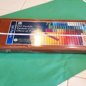 NWOT Wooden box set oil pastels, shrink wrapped by Loew Cornell